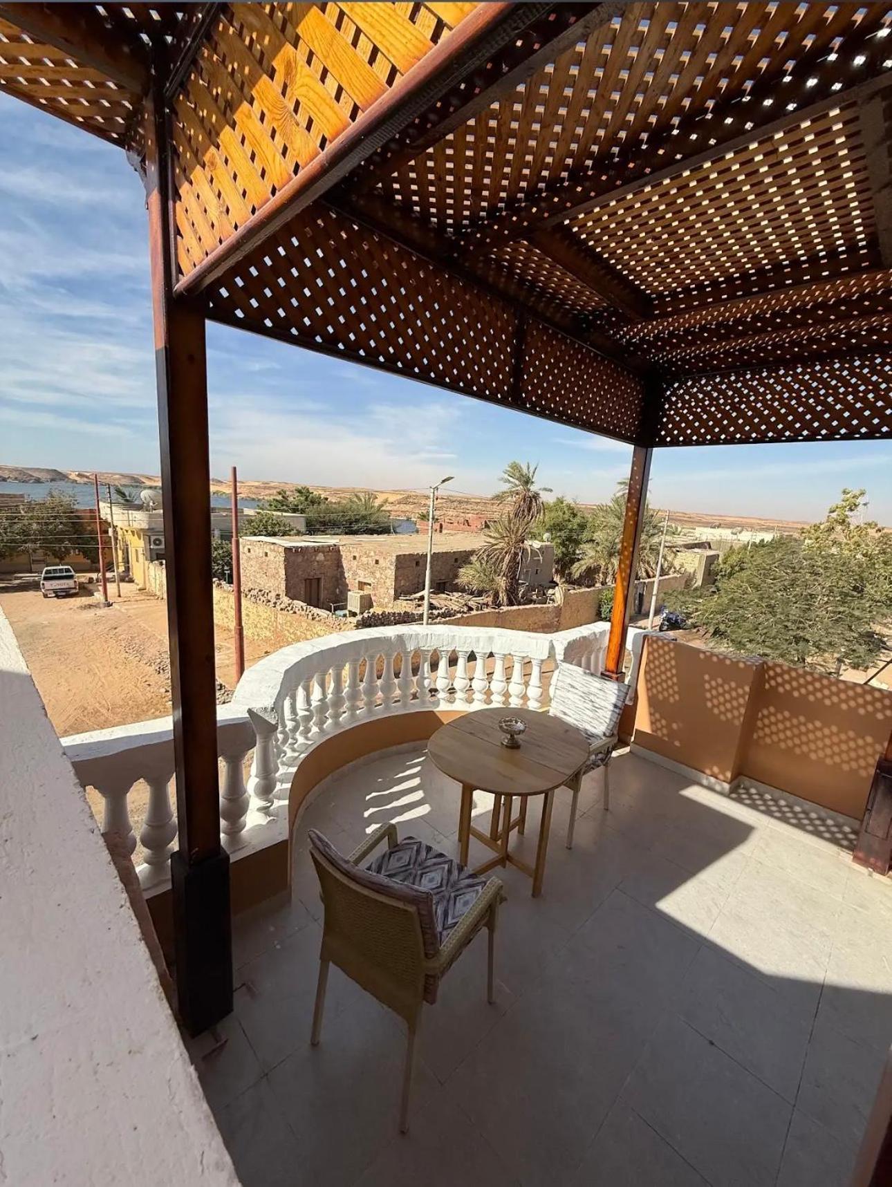 Abu Simbel Nubian Guest House ภายนอก รูปภาพ